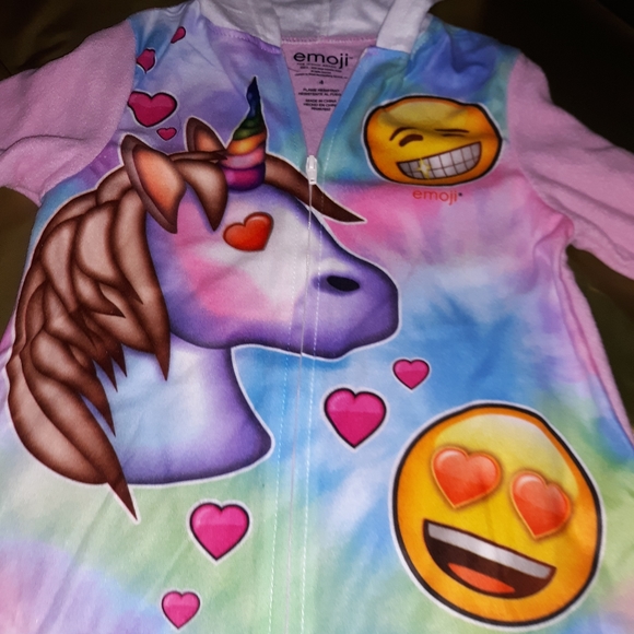 LICENSED emoji PJ Onesie Unicorn size 4 - Picture 6 of 6